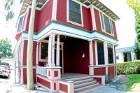 1222 West 23rd St. CA,90007